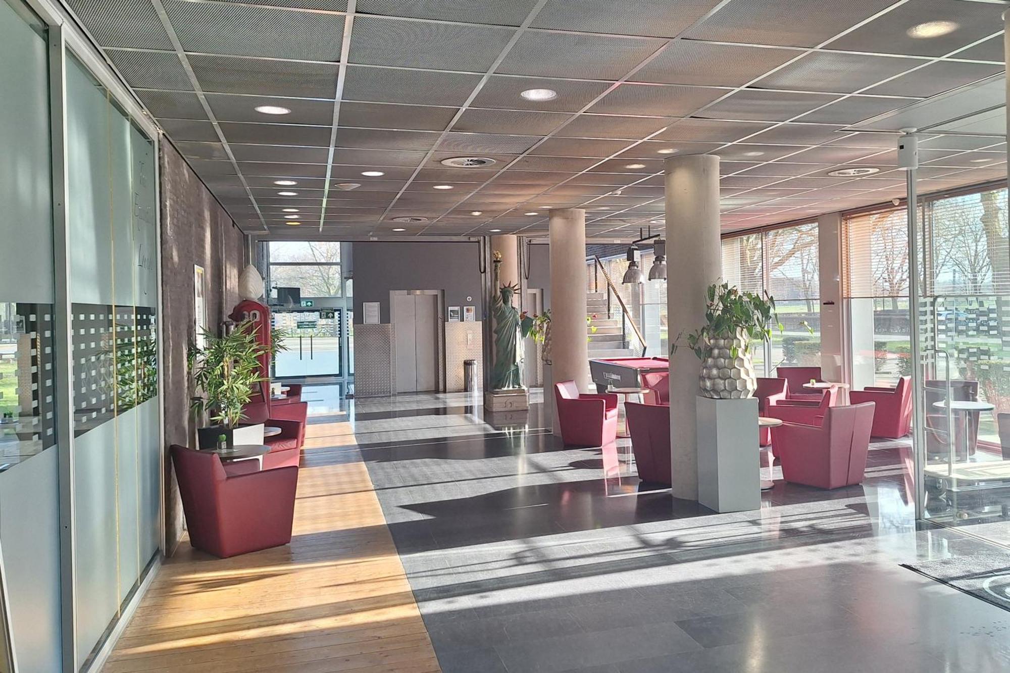 Garner Hotel Maastricht By Ihg Exterior photo