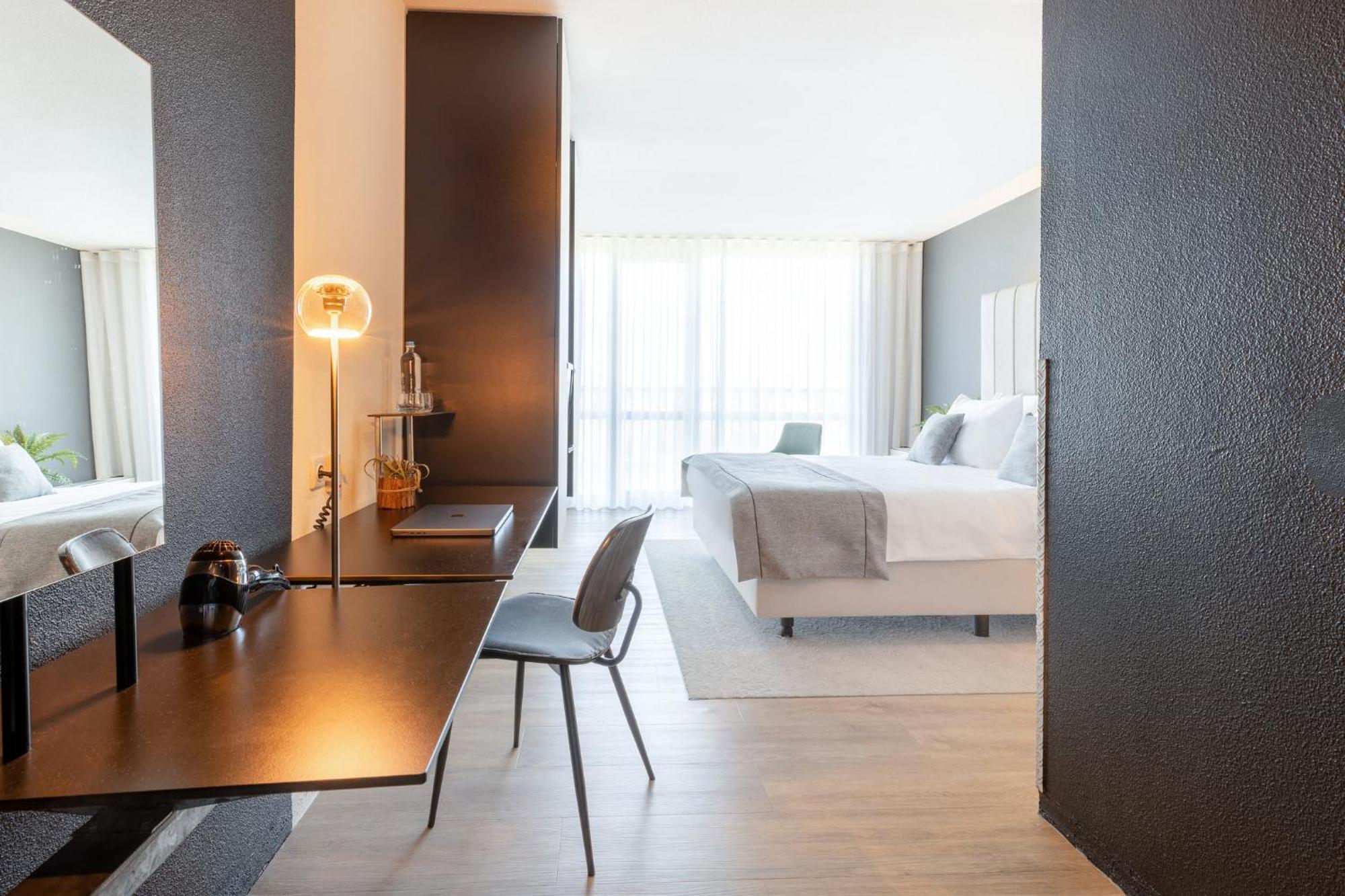 Garner Hotel Maastricht By Ihg Exterior photo