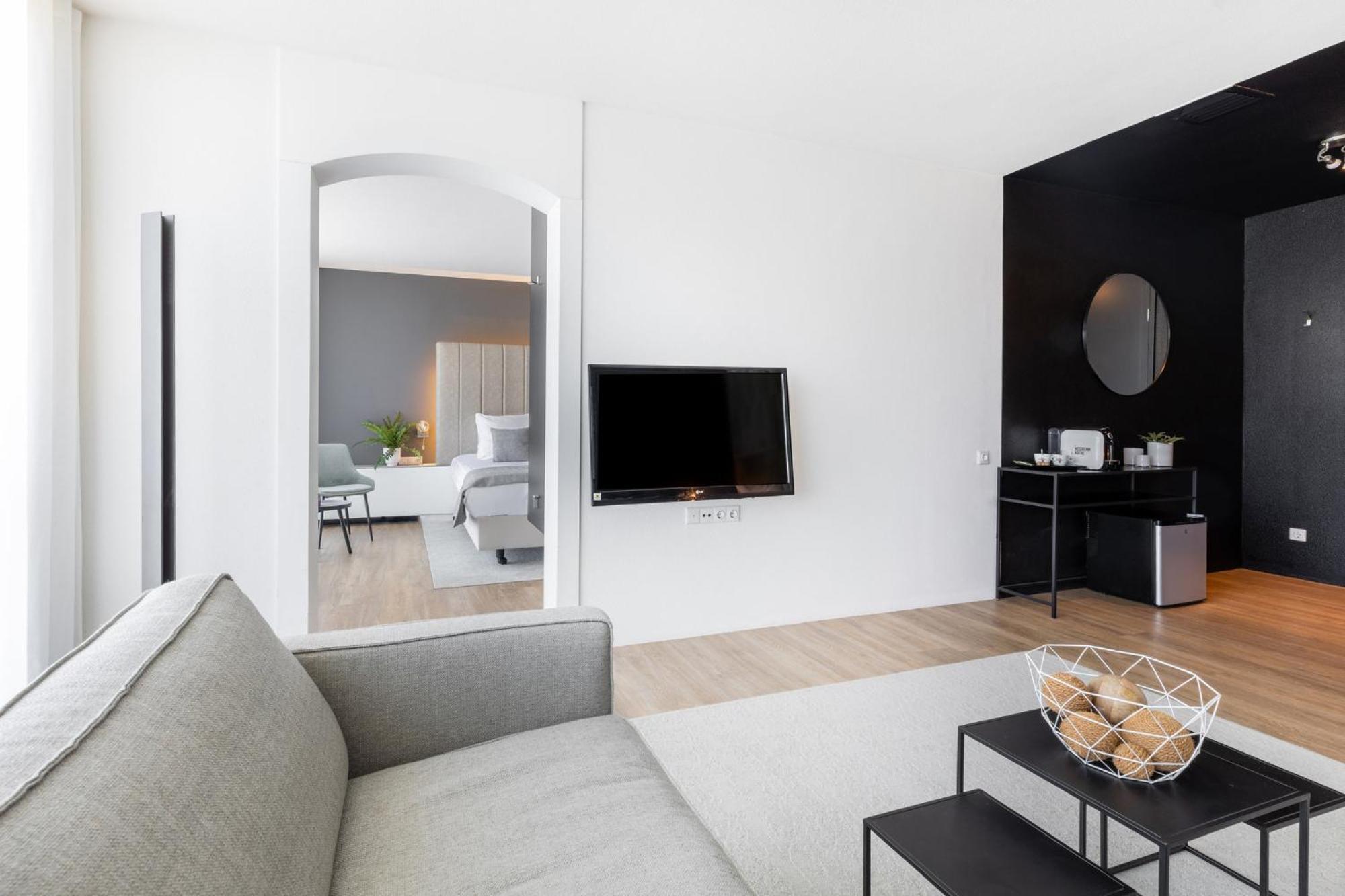 Garner Hotel Maastricht By Ihg Exterior photo