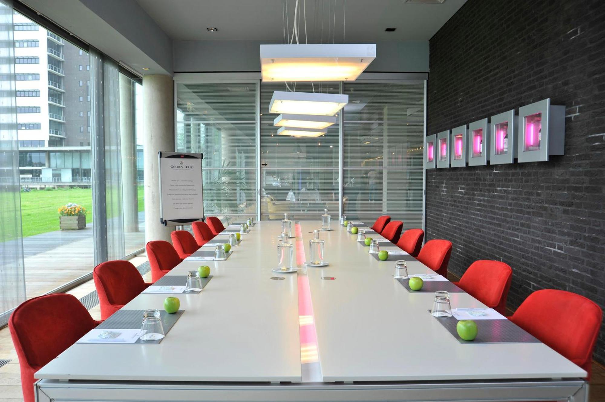 Garner Hotel Maastricht By Ihg Exterior photo